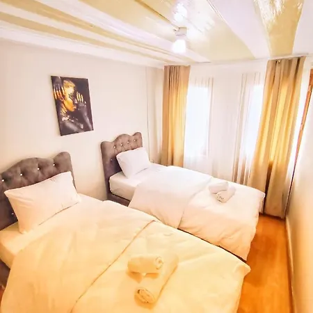 Taksim History Wooden Hostel Isztambul