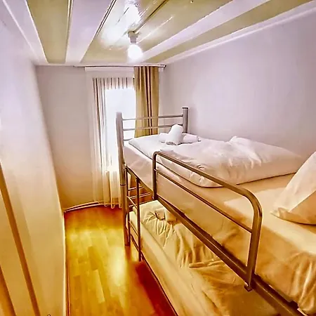 Taksim History Wooden Hostel Istanbul