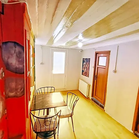 Taksim History Wooden Hostel