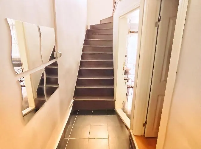 Hostel Taksim History Wooden Κωνσταντινούπολη